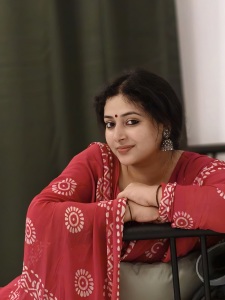 anusithara-latest-photos-in-her-dance-012