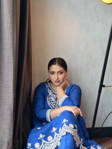 anusithara-new-look-in-makeup-003