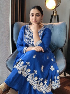 anusithara-new-look-in-makeup-004