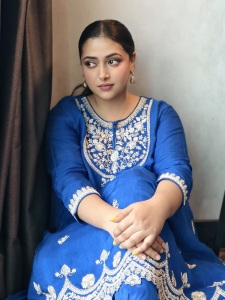 anusithara-new-look-in-makeup