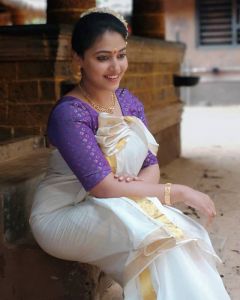 anusithara photos new4531-4