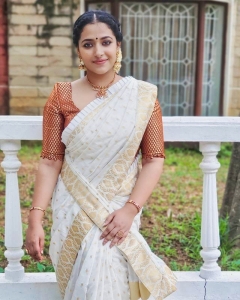 anusithara-weight-loss-photos