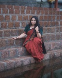 anu-sithara-new-images-with-simple-makeup-look-ideas-005
