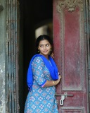 anu-sithara-new-images-with-simple-makeup-look-ideas-007
