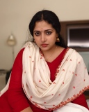 anu-sithara-new-images-with-simple-makeup-look-ideas-018