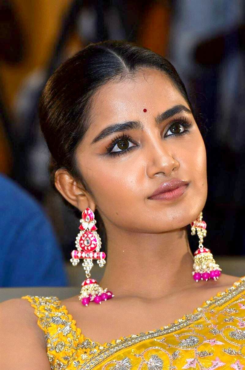 Anupama Parameswaran Pictures, Photos & Images - Kerala9.com