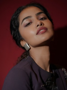 1_anupama-parameswaran-new-photos-004