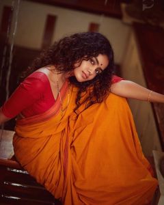 1_anupama-parameswaran-photos-hd-007