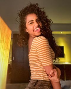 1_anupama-parameswaran-photos-hd
