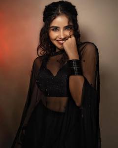 Anupama-Parameswaran-new-photo-shoot-images-002