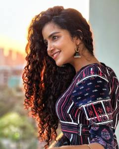 Anupama-Parameswaran-new-photo-shoot-images-005