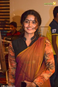 anupama-parameshwaran-photoshoot33-01062