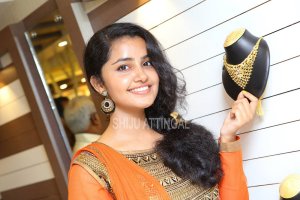 anupama-parameshwaran-pics2295