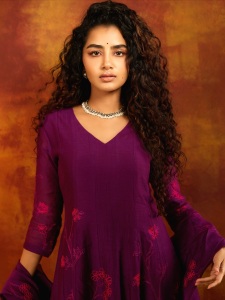 anupama-parameswaran-curly-hair-photos-006