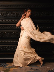 anupama-parameswaran-in-beige-colour-organza-saree-photos-001