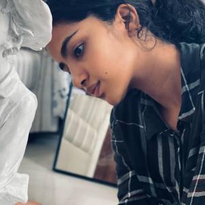 anupama-parameswaran-in-black-blazer-images-002