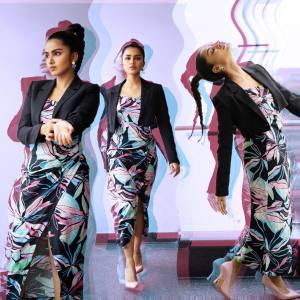anupama-parameswaran-in-black-blazer-images-005