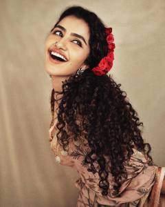 anupama-parameswaran-in-cotton-saree-images