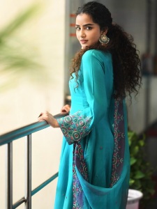 anupama-parameswaran-in-saiyaara-look-photos-006