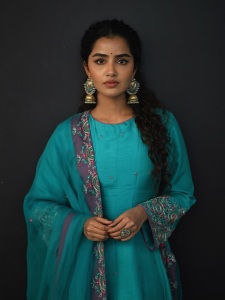 anupama-parameswaran-in-saiyaara-look-photos-009