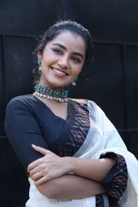 18 Pages Movie Heroine Anupama Parameswaran Stills