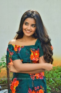 anupama-parameswaran-latest-images-0412-758