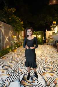 anupama-parameswaran-latest-images-in-black-dress