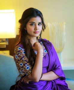 anupama-parameswaran-latest-photo-0619-232
