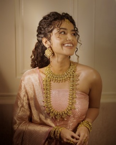 anupama-parameswaran-latest-photos-002