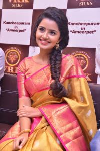 anupama-parameswaran-latest-photos-120-00357