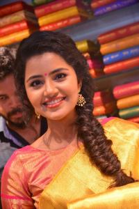 anupama-parameswaran-latest-pictures-230-00628