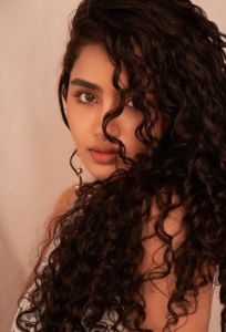anupama-parameswaran-new-look-photos-001