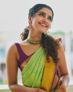 anupama-parameswaran-new-onam-photoshoot-001