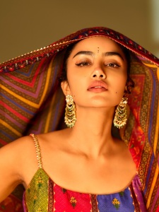 anupama-parameswaran-new-photos-016
