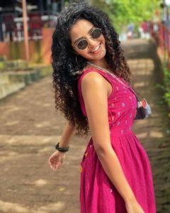 anupama-parameswaran-new-photos-092
