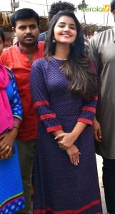 anupama-parameswaran-new-photos-0929923-128