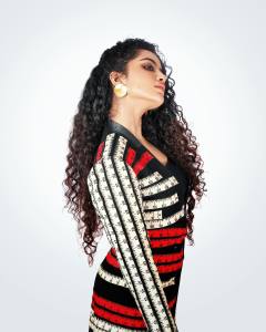 anupama-parameswaran-new-photos-in-Black-Jacket-004