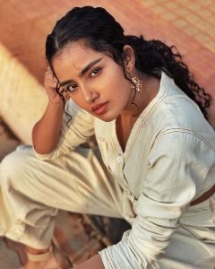 anupama-parameswaran-new-photoshoot-for-therealblife-002