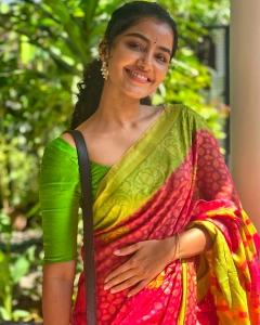anupama-parameswaran-new-simple-saree-look-photos