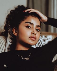 anupama-parameswaran-photos-001
