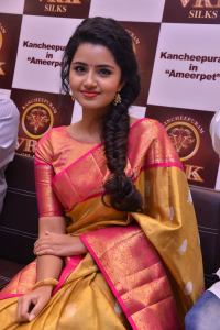 anupama-parameswaran-stills-543-00137