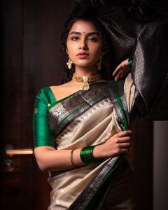 anupama-parameswaran-traditional-saree-hd-images-003