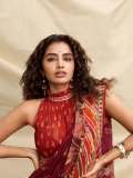 anupama-parameswaran-in-desi-girl-look-stylish-photos-in-makeup-trend-015