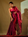 anupama-parameswaran-in-saree-photos-001