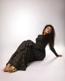anupama-parameswaran-blackoutfit-photos-005