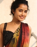 anupama-parameswaran-in-multi-colour-saree-with-black-blouse-005