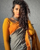 anupama-parameswaran-in-yellow-border-saree-photos-003