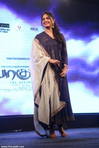 anushka-latest-pics-00117