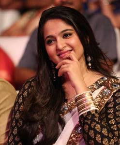 anushka-shetty-events-photos-4-0019