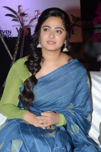 anushka-shetty-latest-event-photos-093912-00415